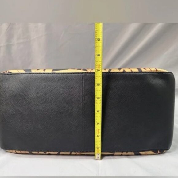 Henri Bendel Black Large Tote Handbag Gold Hardware W/Dust Bag LIKE NEW - Picture 7 of 16